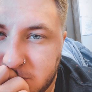 Meet your Posher, Cole